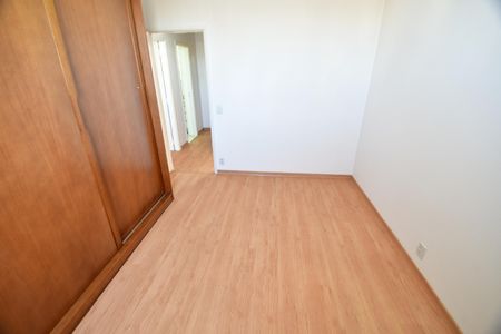 Apartamento à venda com 77m², 2 quartos e 1 vagaQuarto 1