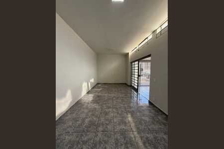 Casa à venda com 3 quartos, 157m² em Bela Vista, Jundiaí