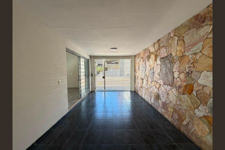 Casa à venda com 157m², 3 quartos e 1 vaga