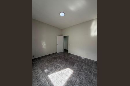 Casa à venda com 157m², 3 quartos e 1 vaga