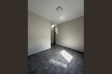 Casa à venda com 157m², 3 quartos e 1 vaga