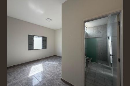 Casa à venda com 157m², 3 quartos e 1 vaga