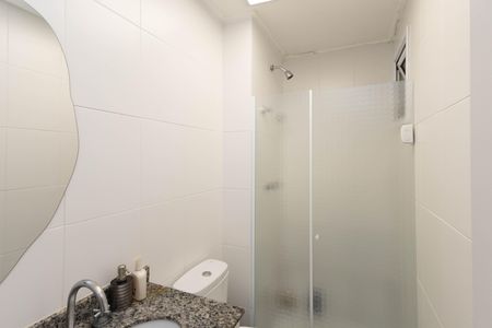Apartamento para alugar com 175m², 3 quartos e 2 vagas Apartamento para alugar com 175m², 3 quartos e 2 vagasBanheiro social