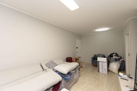 Apartamento para alugar com 175m², 3 quartos e 2 vagas Apartamento para alugar com 175m², 3 quartos e 2 vagasSala