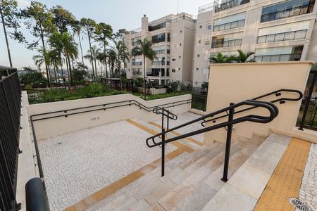 Apartamento para alugar com 175m², 3 quartos e 2 vagas Apartamento para alugar com 175m², 3 quartos e 2 vagasÁrea comum