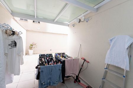 Apartamento para alugar com 175m², 3 quartos e 2 vagas Apartamento para alugar com 175m², 3 quartos e 2 vagasÁrea comum