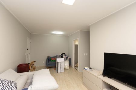 Apartamento para alugar com 175m², 3 quartos e 2 vagas Apartamento para alugar com 175m², 3 quartos e 2 vagasSala