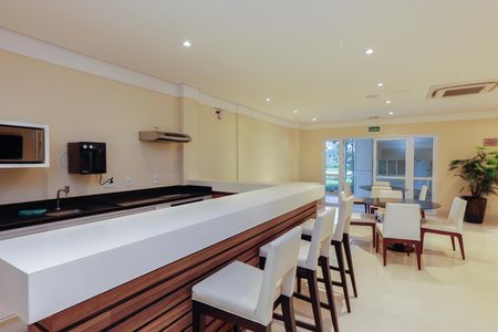 Apartamento para alugar com 175m², 3 quartos e 2 vagas Apartamento para alugar com 175m², 3 quartos e 2 vagasÁrea comum