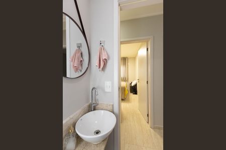 Lavabo de apartamento para alugar com 3 quartos, 175m² em Vila Irmaos Arnoni, São Paulo