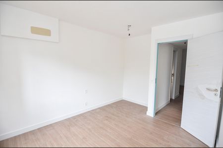 Apartamento à venda com 90m², 3 quartos e 1 vaga Apartamento à venda com 90m², 3 quartos e 1 vagaSuíte