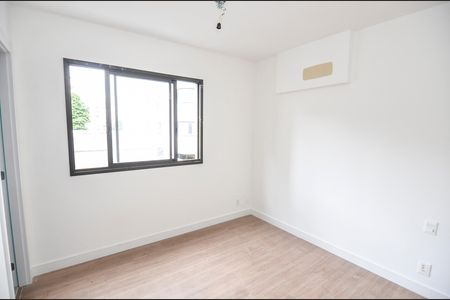 Apartamento à venda com 90m², 3 quartos e 1 vaga Apartamento à venda com 90m², 3 quartos e 1 vagaSuíte