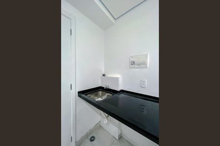 Apartamento à venda com 30m², 1 quarto e sem vaga Apartamento à venda com 30m², 1 quarto e sem vagaCozinha e Área de Serviço