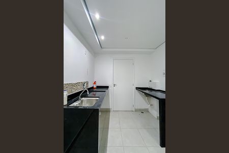 Apartamento à venda com 30m², 1 quarto e sem vaga Apartamento à venda com 30m², 1 quarto e sem vagaCozinha e Área de Serviço