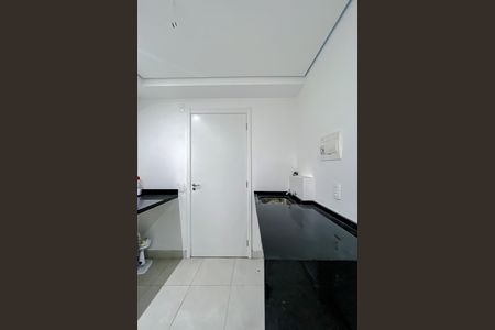 Apartamento à venda com 30m², 1 quarto e sem vaga Apartamento à venda com 30m², 1 quarto e sem vagaCozinha e Área de Serviço