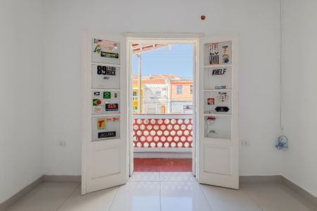 Casa para alugar com 100m², 2 quartos e 1 vaga Casa para alugar com 100m², 2 quartos e 1 vagaQuarto 1
