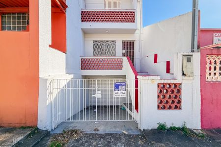 Fachada de casa para alugar com 2 quartos, 100m² em Vila Dom Pedro I, São Paulo