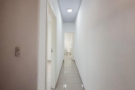 Casa para alugar com 100m², 2 quartos e 1 vaga Casa para alugar com 100m², 2 quartos e 1 vagaCorredor
