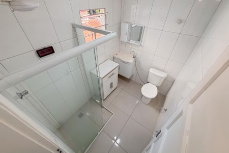 Casa para alugar com 100m², 2 quartos e 1 vaga Casa para alugar com 100m², 2 quartos e 1 vagaBanheiro Social