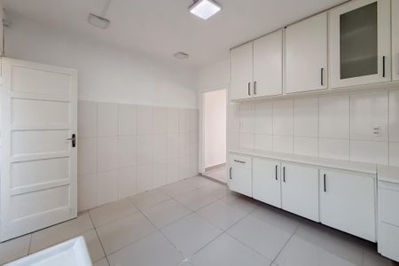 Casa para alugar com 100m², 2 quartos e 1 vaga Casa para alugar com 100m², 2 quartos e 1 vagaCozinha