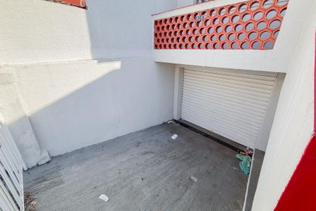 Garagem de casa para alugar com 2 quartos, 100m² em Vila Dom Pedro I, São Paulo