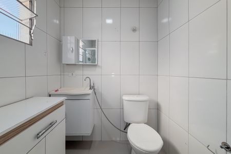 Banheiro Social de casa para alugar com 2 quartos, 100m² em Vila Dom Pedro I, São Paulo