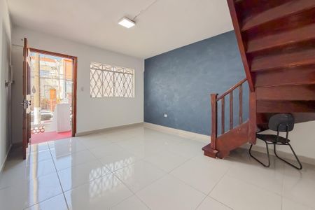 Sala de casa para alugar com 2 quartos, 100m² em Vila Dom Pedro I, São Paulo