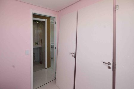 Quarto de apartamento para alugar com 2 quartos, 35m² em Parque Sao Rafael, São Paulo