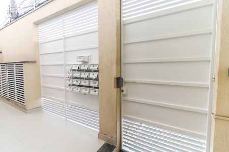 Apartamento à venda com 46m², 2 quartos e sem vaga Apartamento à venda com 46m², 2 quartos e sem vagaEntrada