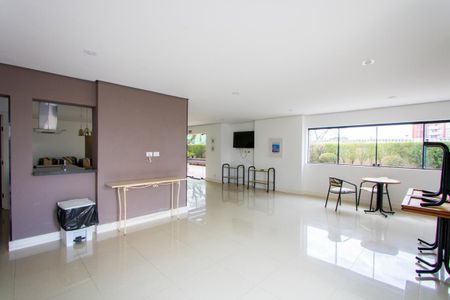 Apartamento à venda com 147m², 4 quartos e 2 vagas Apartamento à venda com 147m², 4 quartos e 2 vagasÁrea comum - Salão de festas