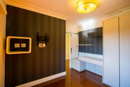 Apartamento à venda com 147m², 4 quartos e 2 vagas Apartamento à venda com 147m², 4 quartos e 2 vagasQuarto 3