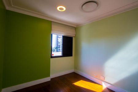 Apartamento à venda com 147m², 4 quartos e 2 vagas Apartamento à venda com 147m², 4 quartos e 2 vagasEscritório