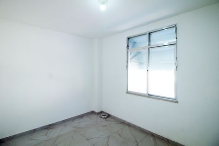 Quarto 1 de apartamento para alugar com 2 quartos, 45m² em Olaria, Rio de Janeiro