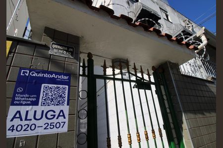 Placa de apartamento para alugar com 2 quartos, 45m² em Olaria, Rio de Janeiro