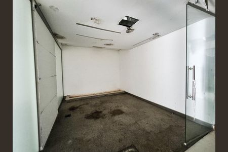 Casa para alugar com 782m², 7 quartos e 1 vaga Casa para alugar com 782m², 7 quartos e 1 vagaQuarto 4