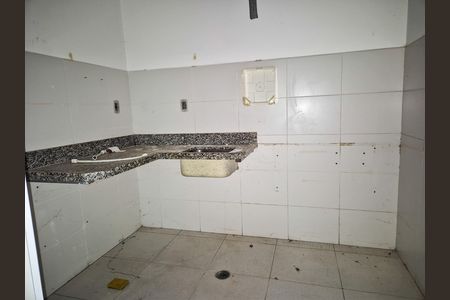 Casa para alugar com 782m², 7 quartos e 1 vaga Casa para alugar com 782m², 7 quartos e 1 vagaCozinha