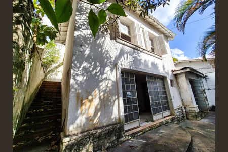 Casa para alugar com 782m², 7 quartos e 1 vaga Casa para alugar com 782m², 7 quartos e 1 vagaCasa anexa