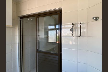 Apartamento à venda com 64m², 2 quartos e 1 vaga Área de Serviço