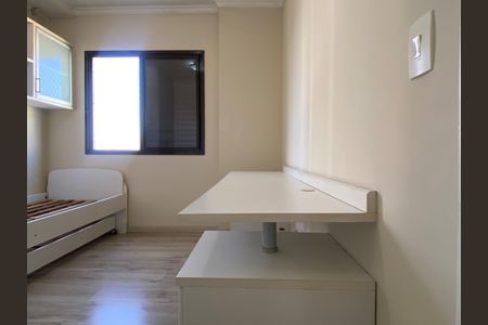 Apartamento à venda com 64m², 2 quartos e 1 vagaQuarto 2