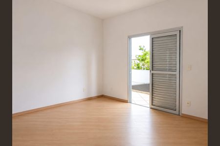 Casa de condomínio para alugar com 200m², 3 quartos e 2 vagasQuarto