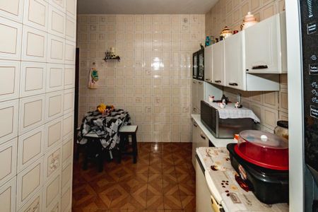 Casa à venda com 4 quartos, 308m² em Guarani, Belo Horizonte