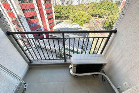 Studio para alugar com 39m², 1 quarto e sem vaga Studio para alugar com 39m², 1 quarto e sem vagaVaranda