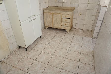 Cozinha de apartamento para alugar com 2 quartos, 60m² em Jardim Celia, Embu das Artes