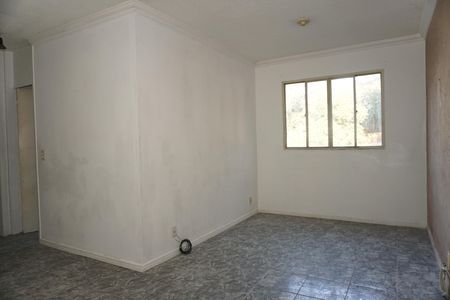 Apartamento para alugar com 2 quartos, 60m² em Jardim Celia, Embu das Artes
