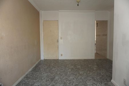 Sala de apartamento para alugar com 2 quartos, 60m² em Jardim Celia, Embu das Artes