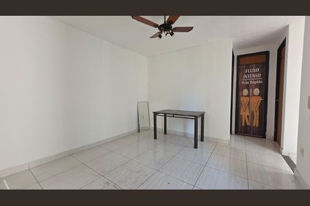 Sala de apartamento para alugar com 2 quartos, 48m² em Jequitibá, Vespasiano