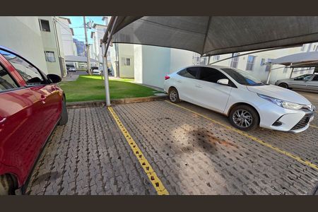 Garagem de apartamento para alugar com 2 quartos, 48m² em Jequitibá, Vespasiano
