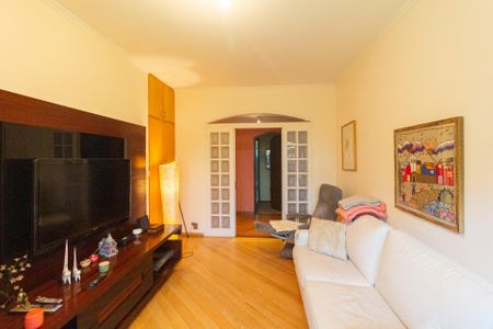 Casa de condomínio para alugar com 422m², 4 quartos e 5 vagasSala 2