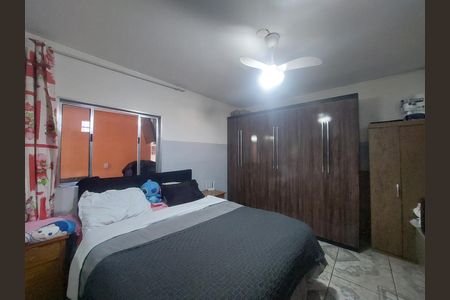 Casa à venda com 125m², 4 quartos e 2 vagas Casa à venda com 125m², 4 quartos e 2 vagasQuarto 2