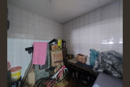 Deposito de casa à venda com 4 quartos, 125m² em Jardim Santa Francisca Cabrini, São Paulo
