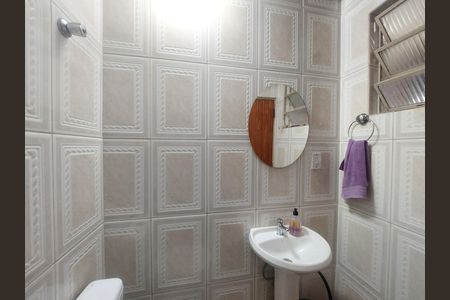 Casa à venda com 125m², 4 quartos e 2 vagas Casa à venda com 125m², 4 quartos e 2 vagasBanheiro 3